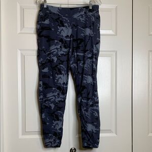 Mountain Hardwear Blue and Gray Camouflage active pants ladies large